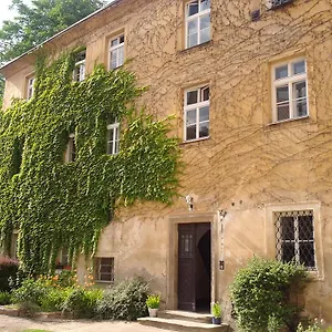 https://old-town-magical-place.praguehotelsweb.com
