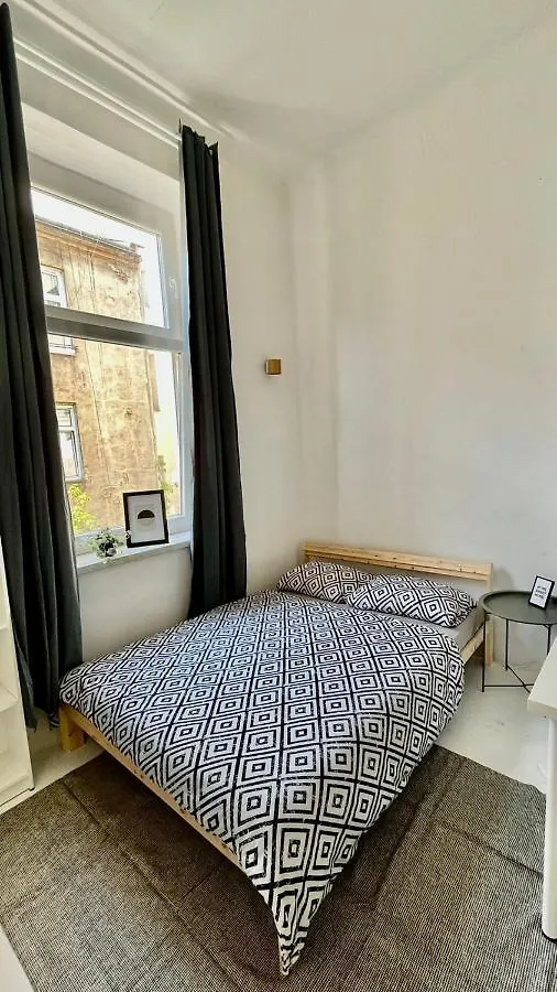 Nice Bedroom Near The Bus And Train Station Krakow 0*,  Poland